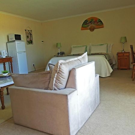 Vineyards Country Home Guest Room Blomtuin Extérieur photo